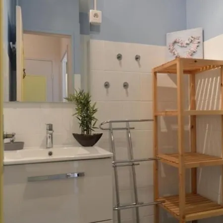 Apartment Antibes, 1 Piece, 4 Personnes - Fr-1-252-101 Antibes