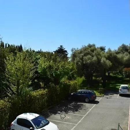 Antibes, 1 Piece, 4 Personnes - Fr-1-252-101 *