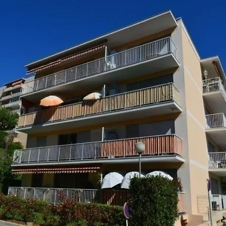 Antibes, 1 Piece, 4 Personnes - Fr-1-252-101 *